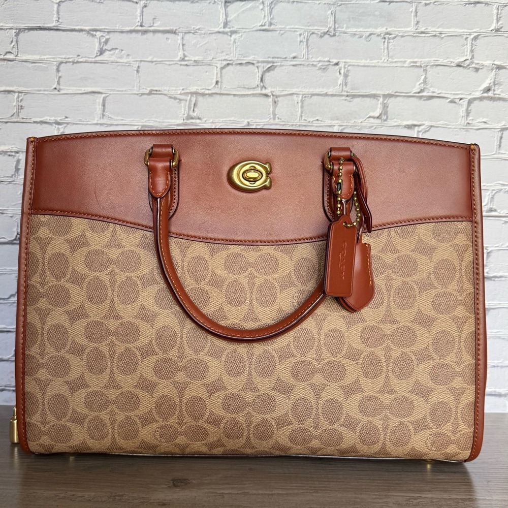 Coach Brooke Carryall / crossbody Bag signature Tan/Gold hardware compartments